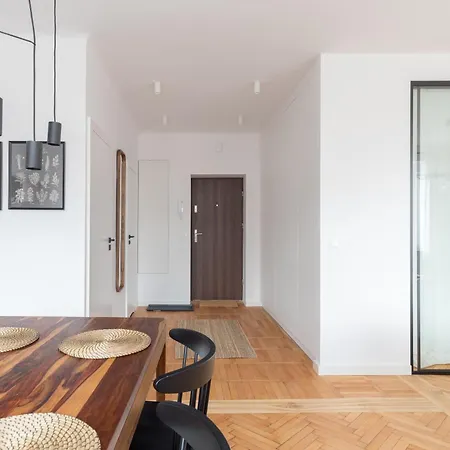 Apartamento Designer In The By Bookinghost Varsovia