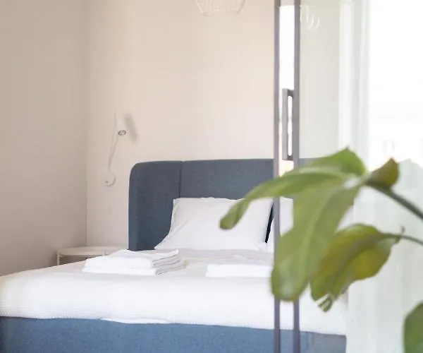 Apartman Designer In The By Bookinghost *