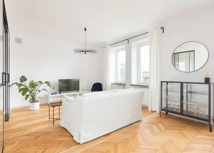 Designer In The By Bookinghost Warszawa